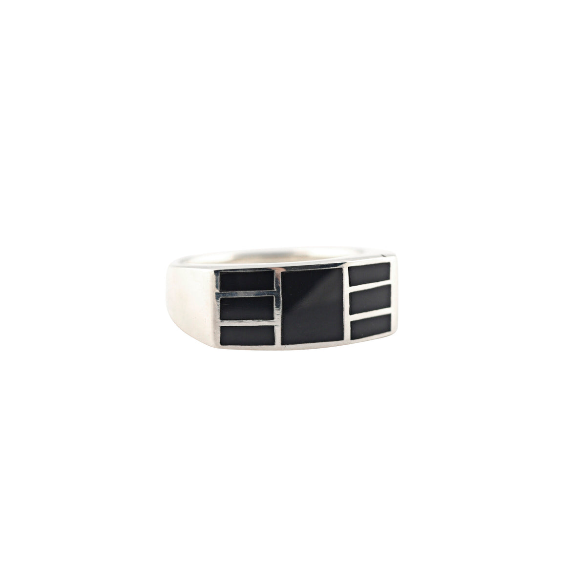 A sterling silver ring with geometric rectangular onyx stone inlays.