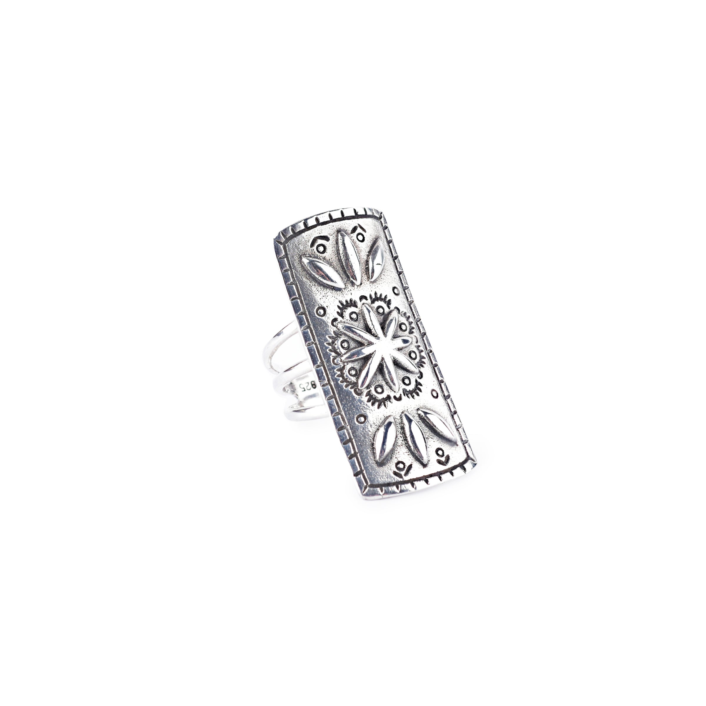 Nomad Repose Shield Ring