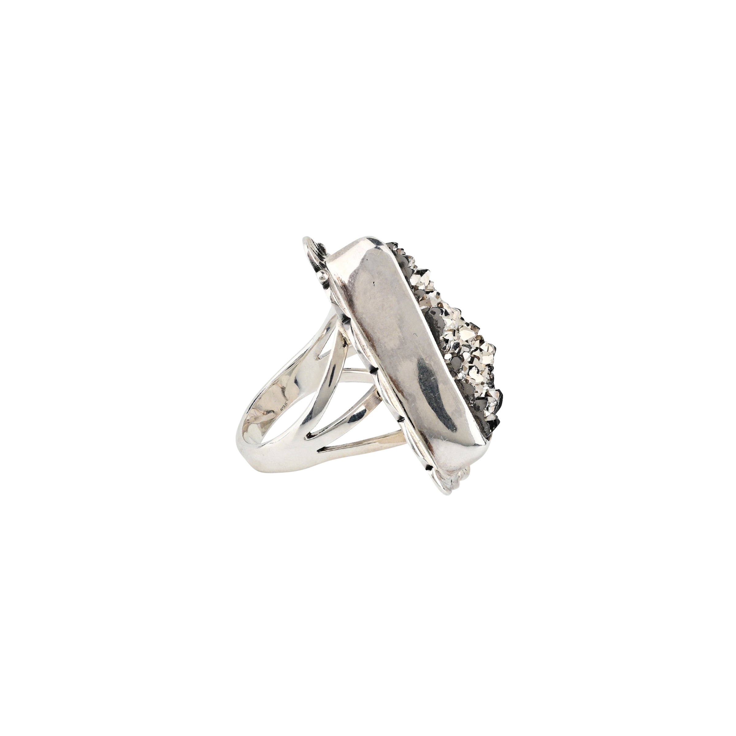 Sterling silver ring with rough cut druzy stone.