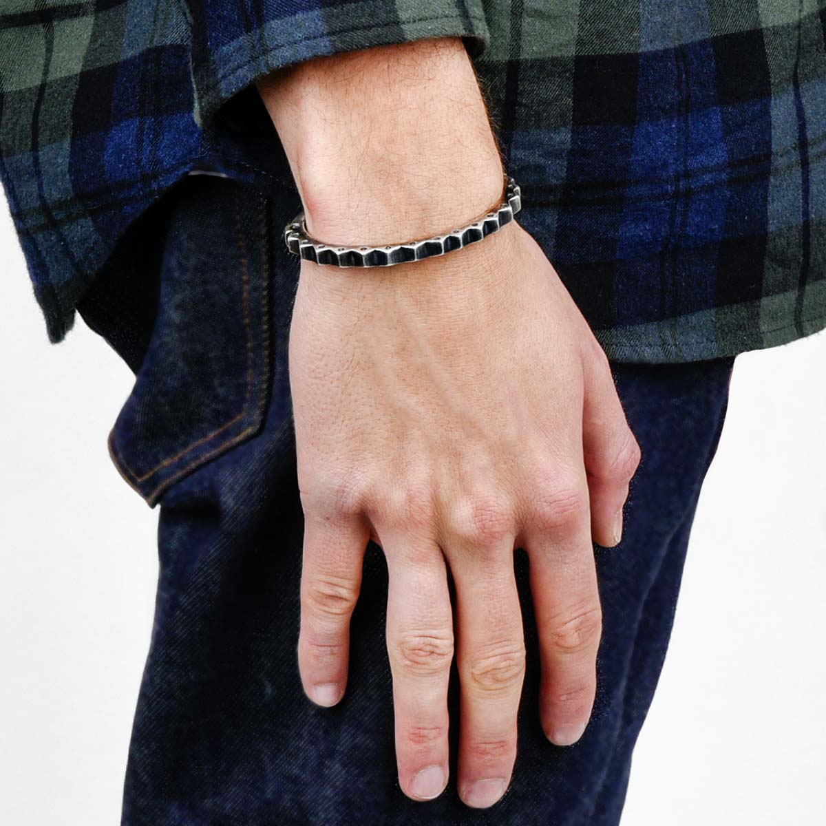 Jock Favour Serrated Cuff