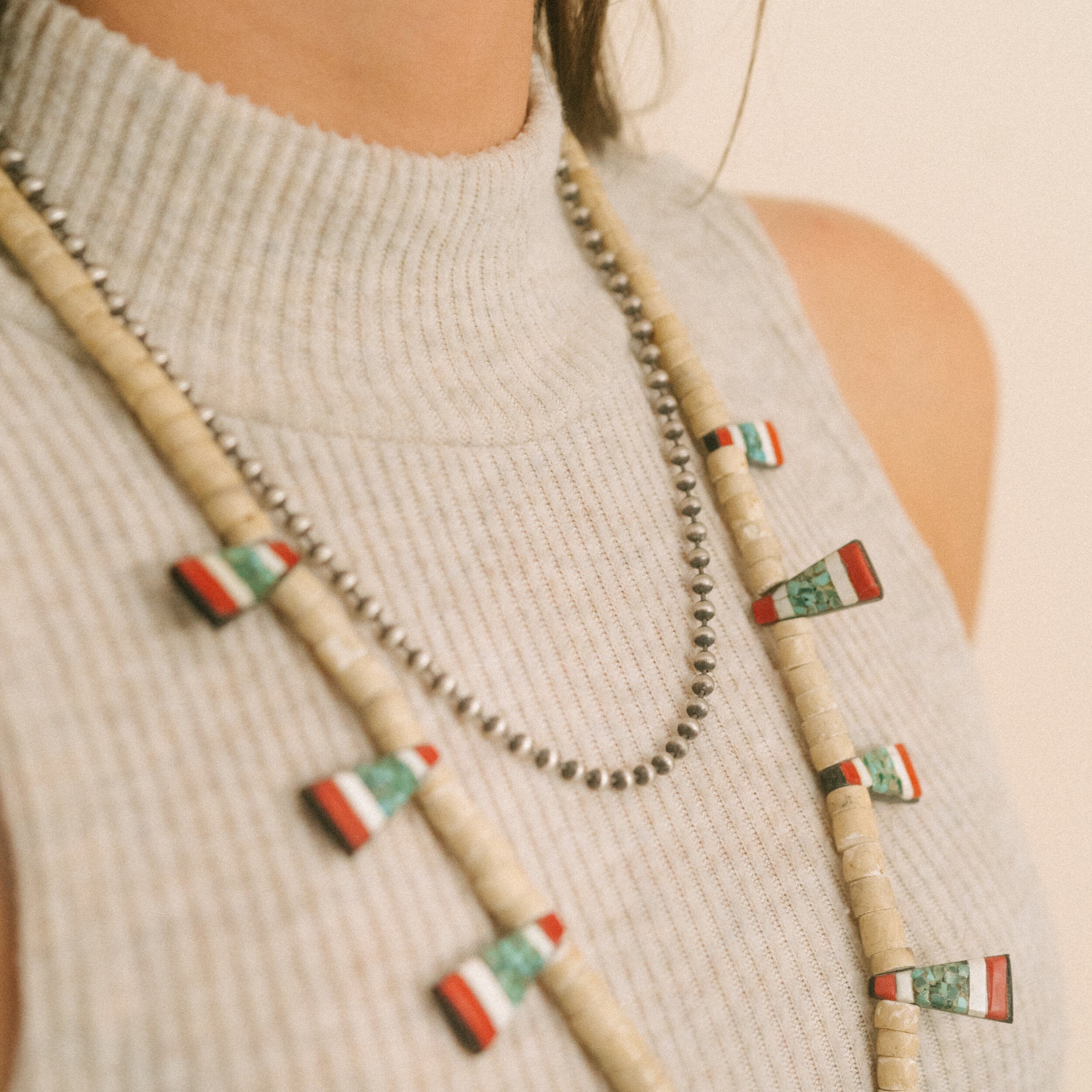 Desert Pearl 4 mm Small Round Necklace