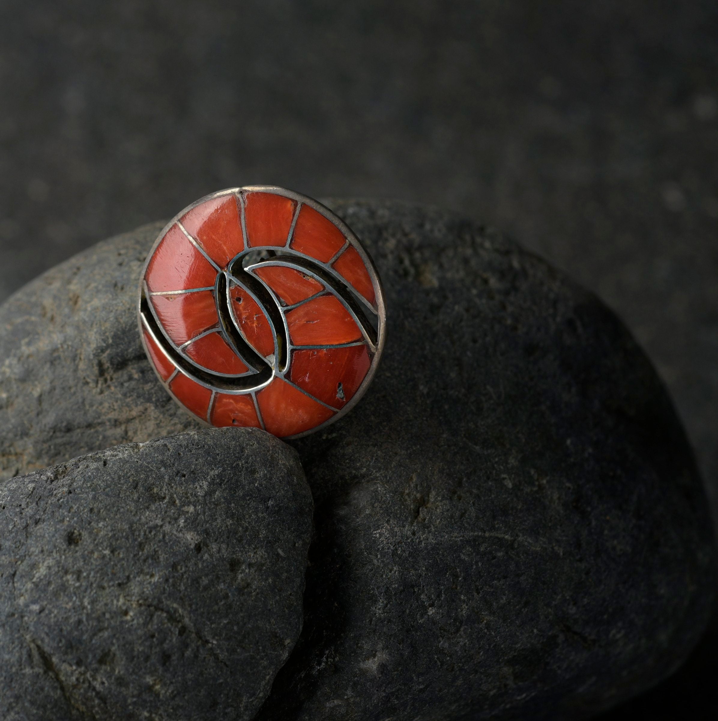 Vintage Coral Whirlpool Pin