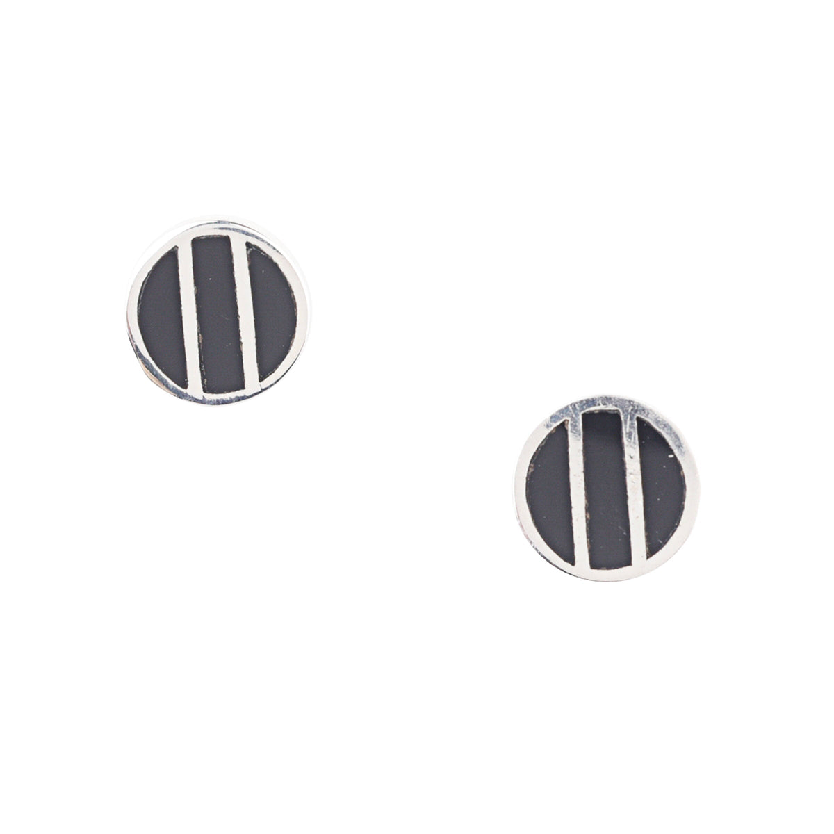 Sterling silver inlay earrings with onyx stones.