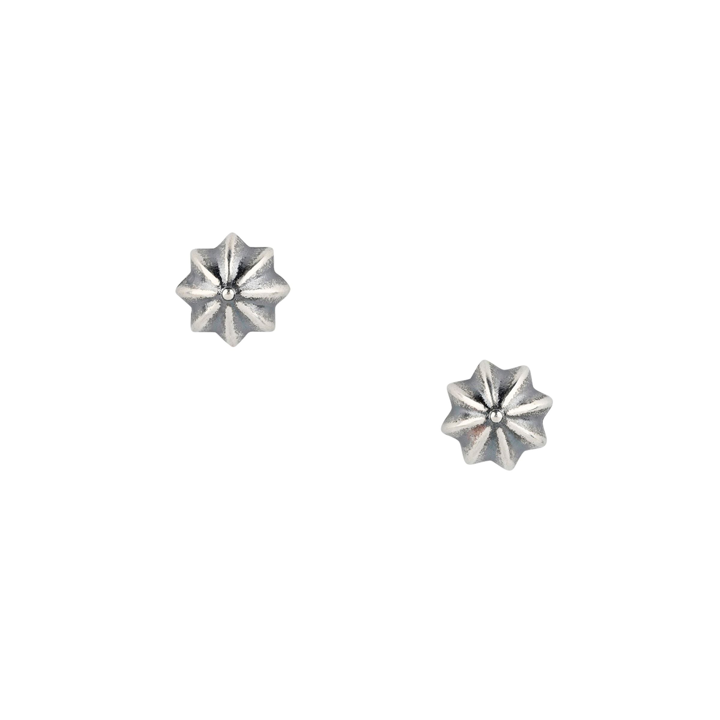 Rosette Stud