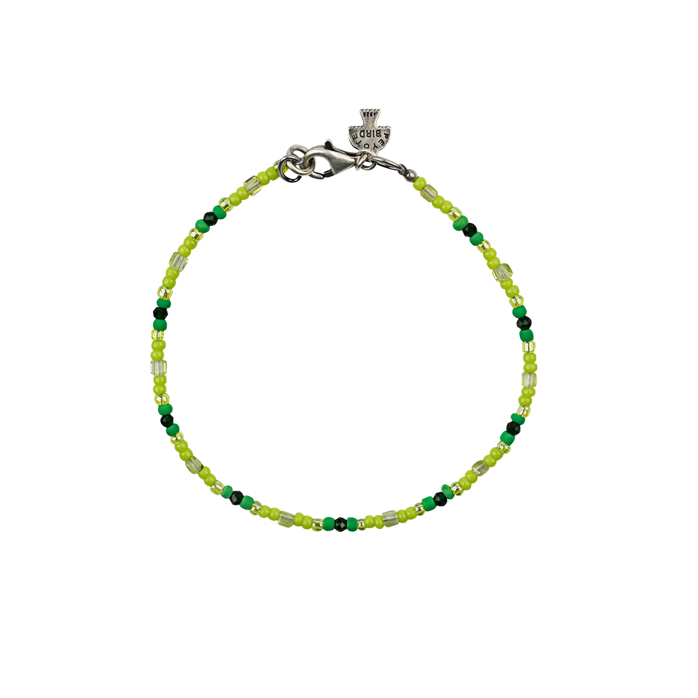 Beaded bracelet in green stones with sterling silver lobster claw 
