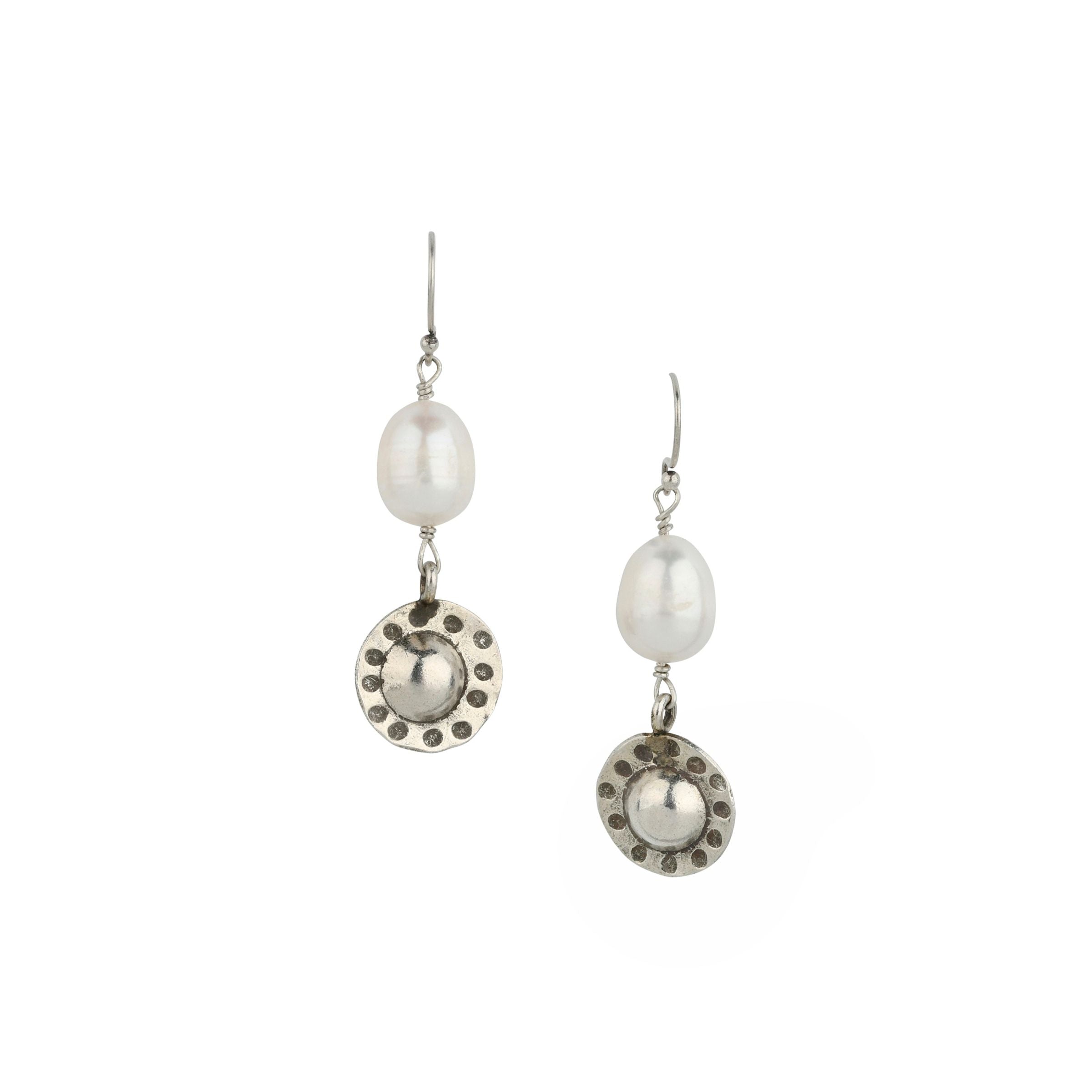 Luna Pearl Drop Earrings