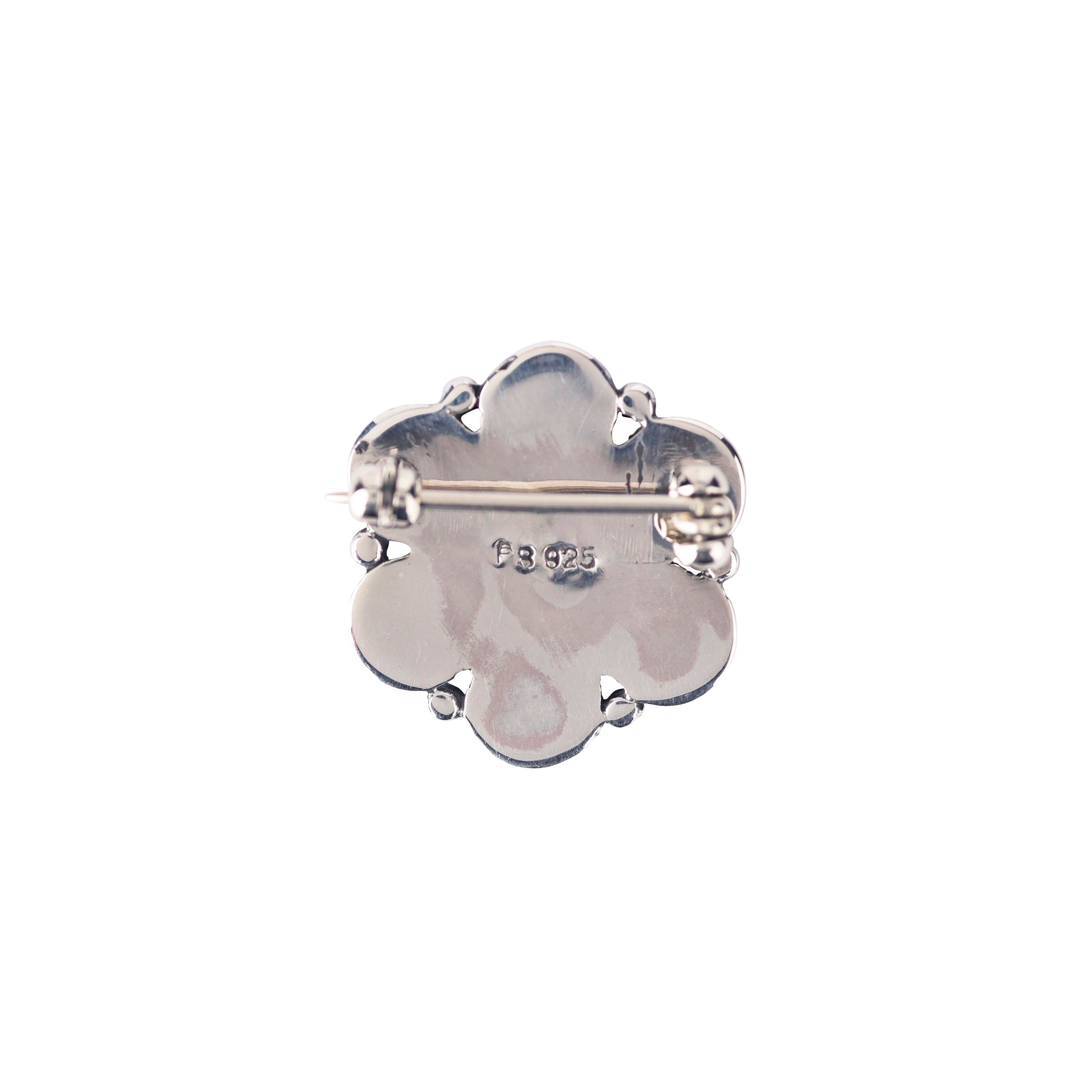 Flower Pin or Hat Tack made of Sterling Silver set with bar back pin style